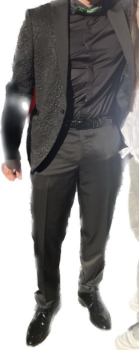 Костюм Андрюс ( цялостна визия) за мъж около 180см