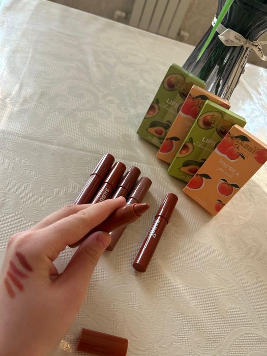 Помада сатылады сат
