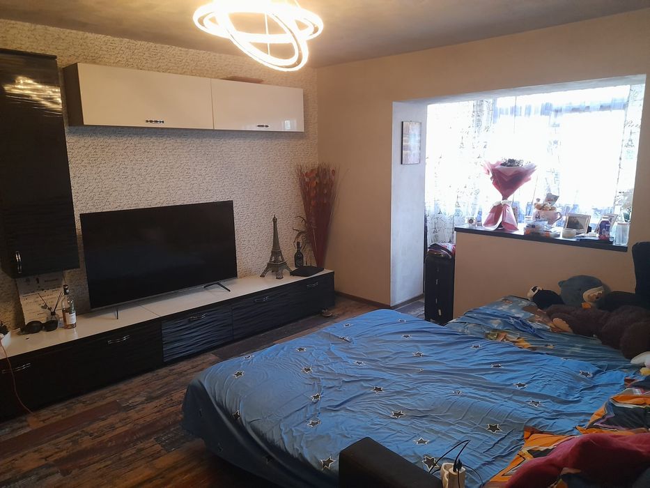 Vând apartament 3 camere, Burdujeni