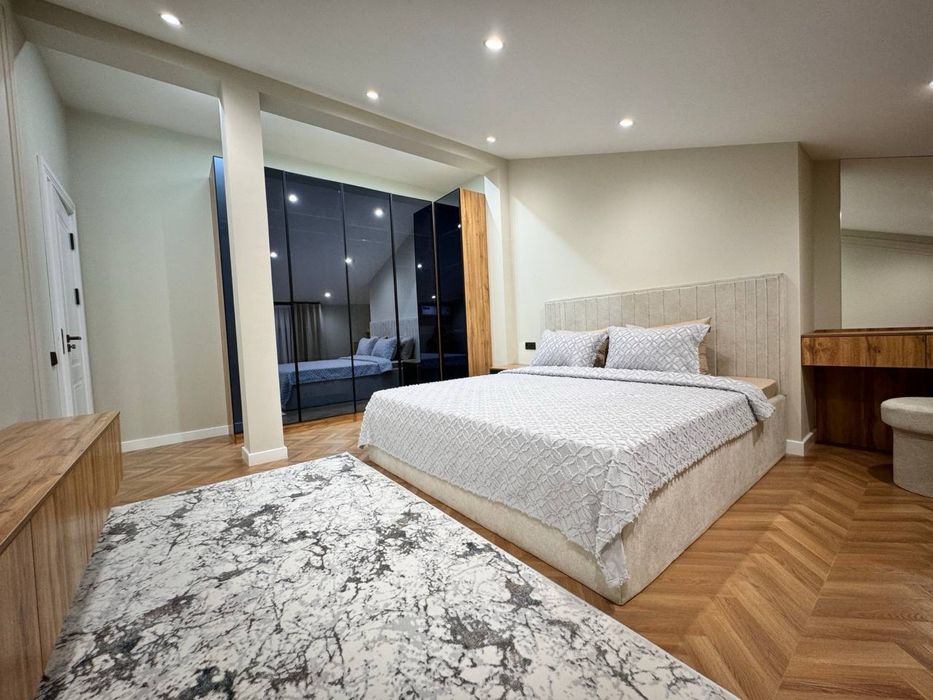 Жк Felicita-Дуплекс! Сдается новая 4-х комнатная квартира в центре!