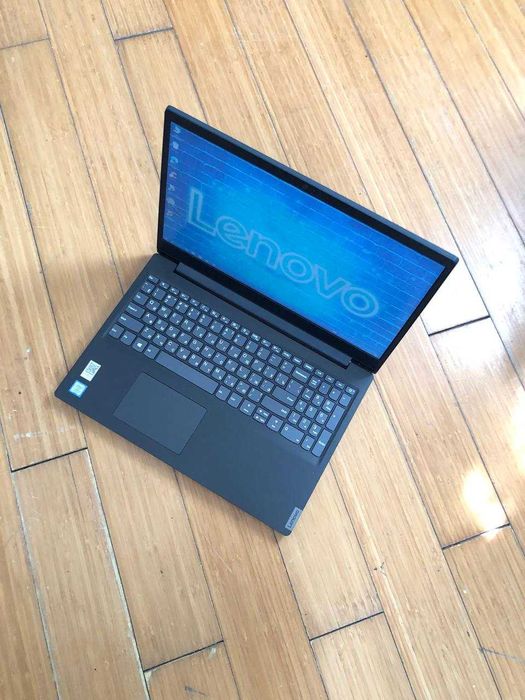 Отличный Мощный Ноутбук Lenovo озу 12гб DDR 4 intel i3-8мое поколение