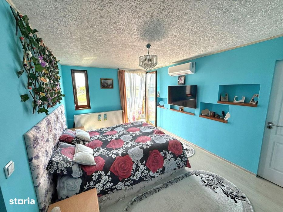 Proprietar vând casa 5 Camere.
