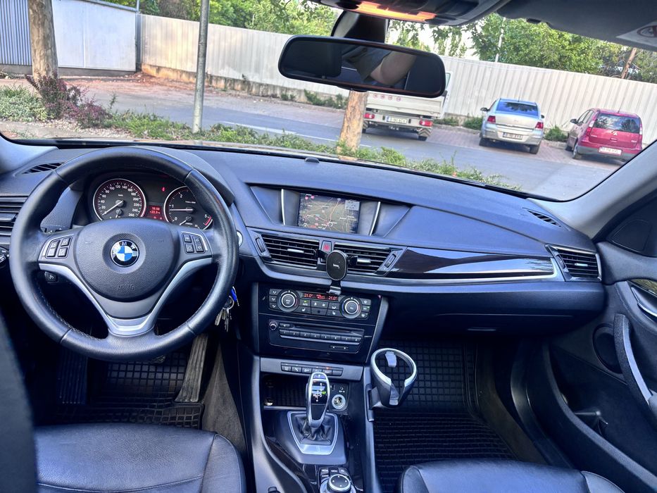 Vand bmw x1 4x4 2.0D 184cp automat 2014 X-Line