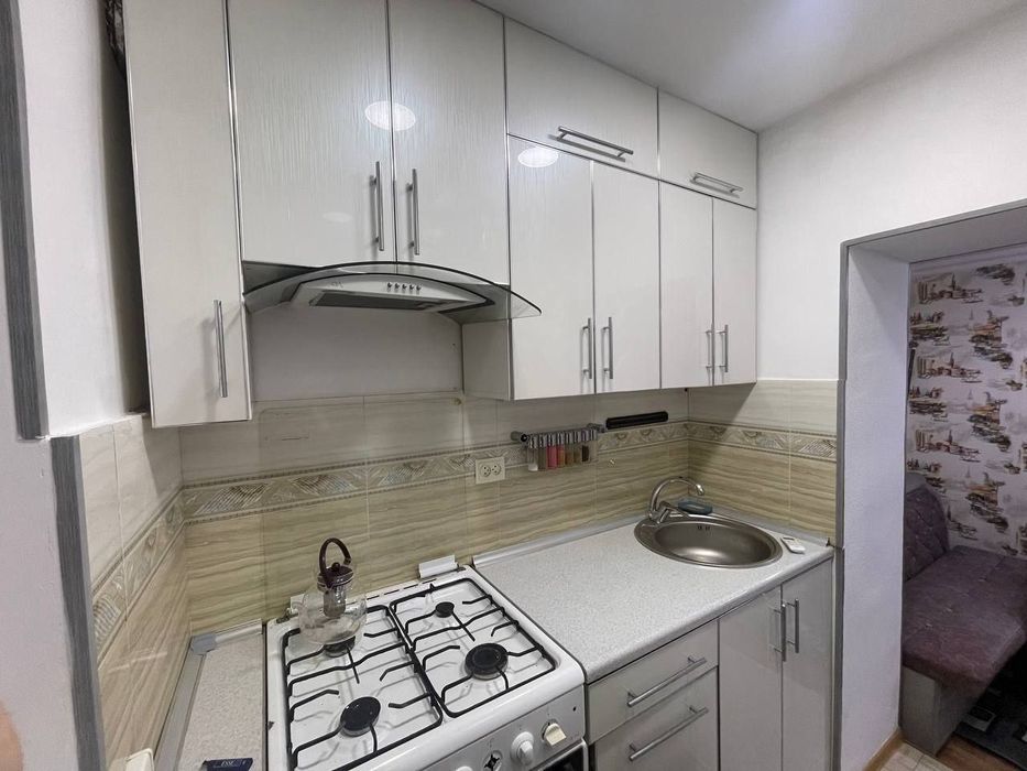 Аренда 1переделанная в 2х комнатную на метро бий, художники