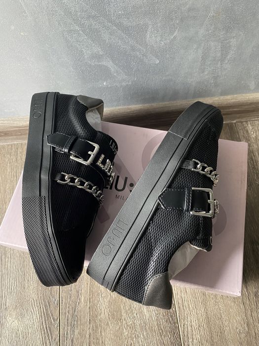 Adidasi Liu Jo marimea 35, noi