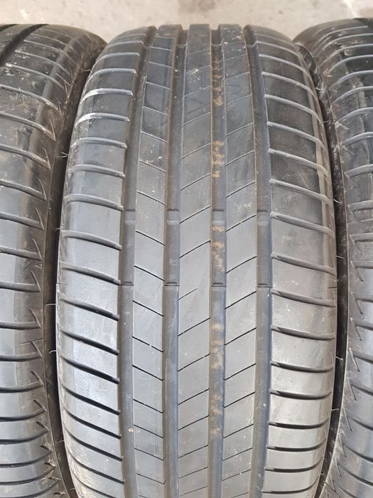 Летни гуми--19цола-225/45-1бр.-110лв."BRIDGESTONE "