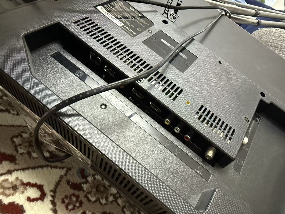 Продам телевизор 32 дюйма