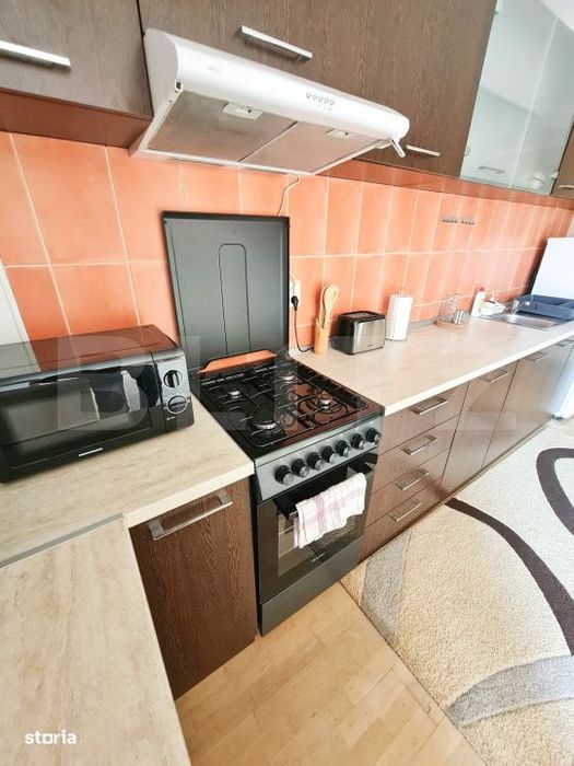 Apartament de inchiriat, 80 mp, zona Badea Cartan