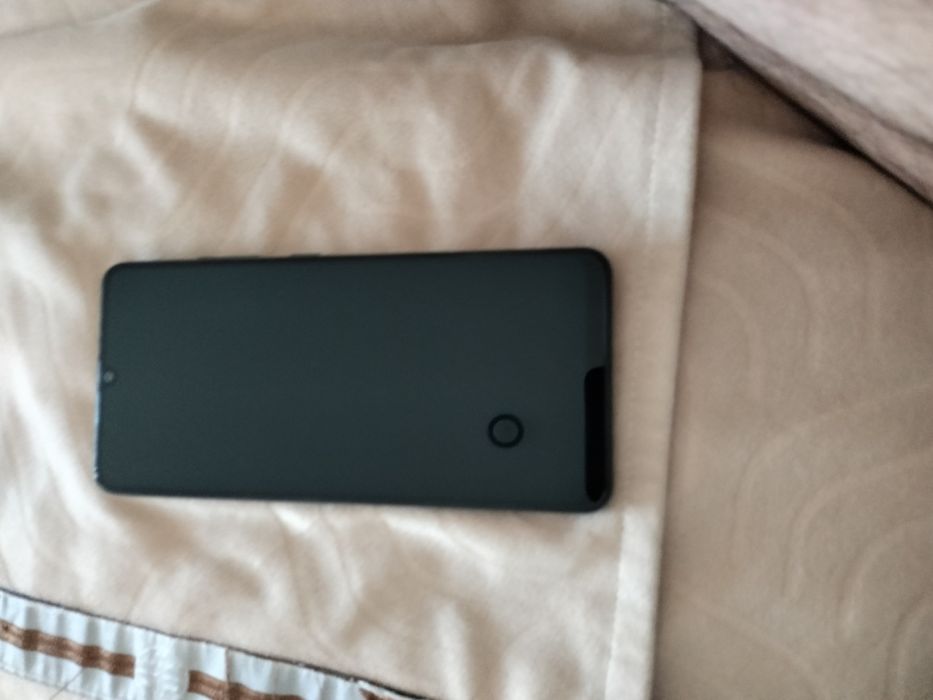 Продам смартфон.