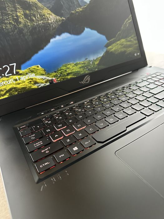 Laptop Gaming ASUS ROG GL703VM