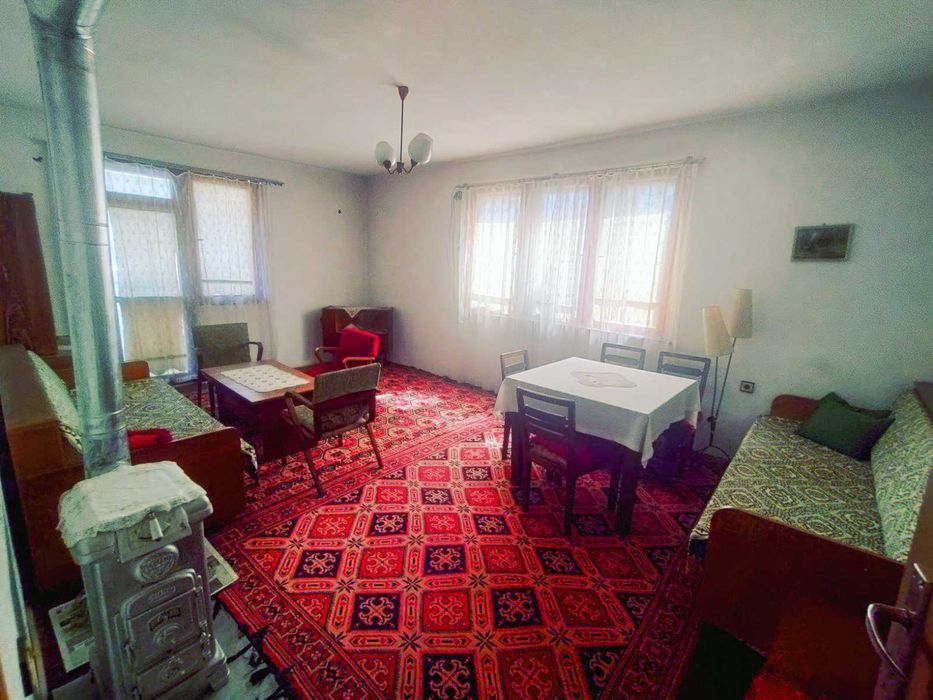 Продава се Етаж от къща в Попово - 118 кв.м за 519 €/кв.м - Снимка #1