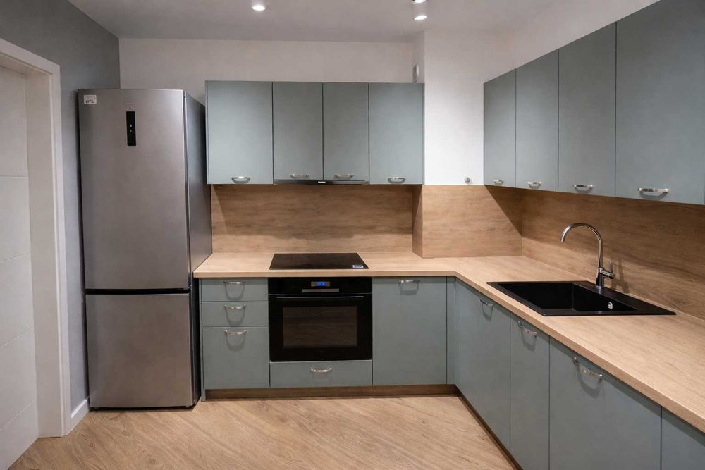 Самостоятелна стая под наем Връбница 1