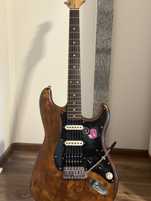 Chitara electrica bullet squier modificata