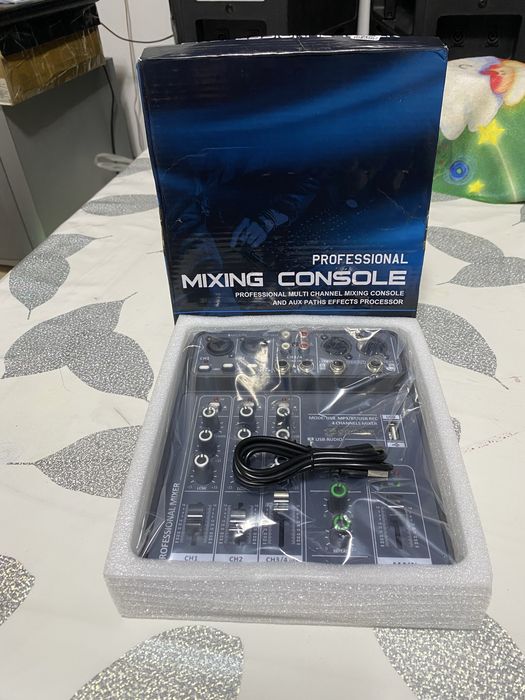 Микшерный пульт новый