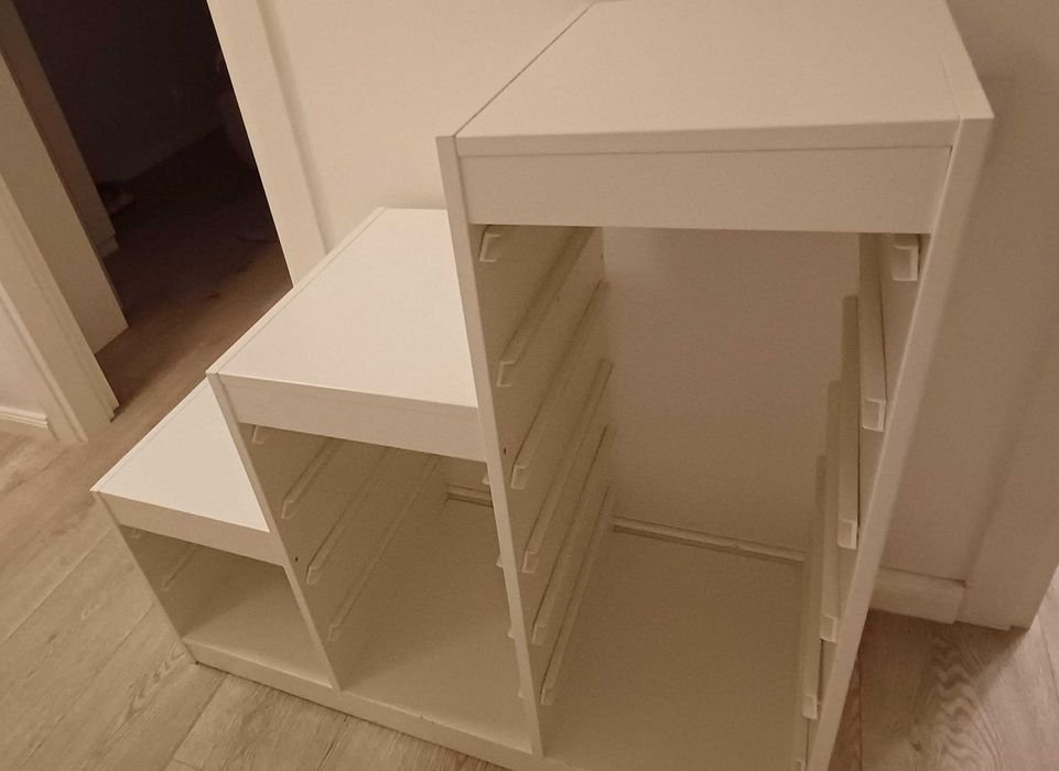Ansamblu depozitare Trofast (Ikea) + 6 cutii