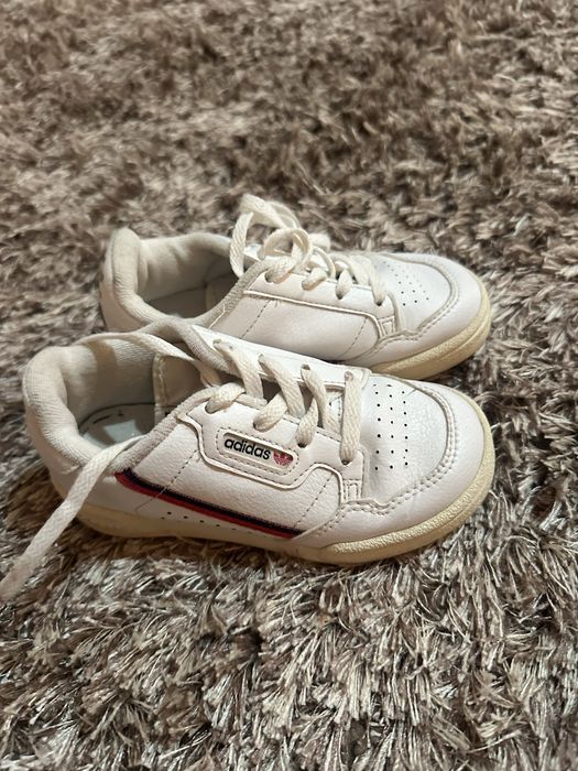 Adidas copii marimea 26