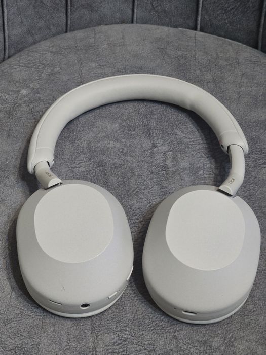 Sony xm1000xm5 отличное состояние