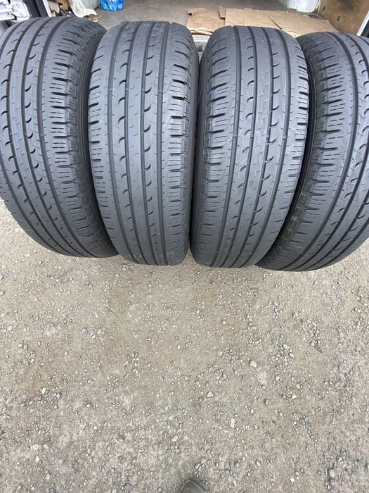 255/70/18/Good/year eficient grip