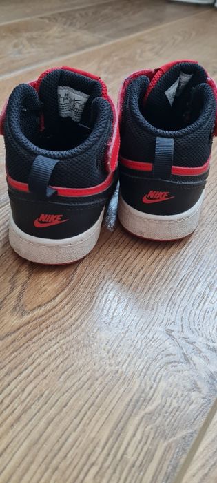 Маратонки Nike 25н