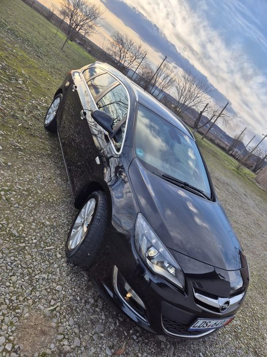 Opel Astra J 2.0 CDTI 165CP