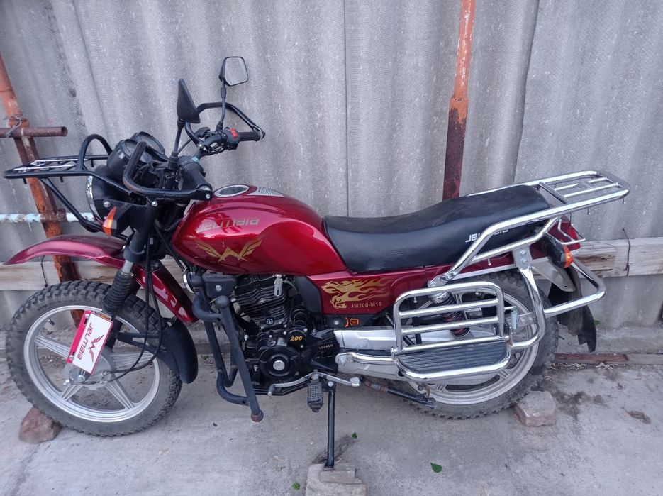 Продаю мотоцикл срочно