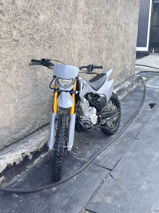 Продам эндуро 300cc