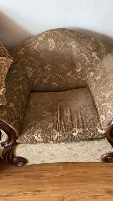 Диван плюс 2 кресла