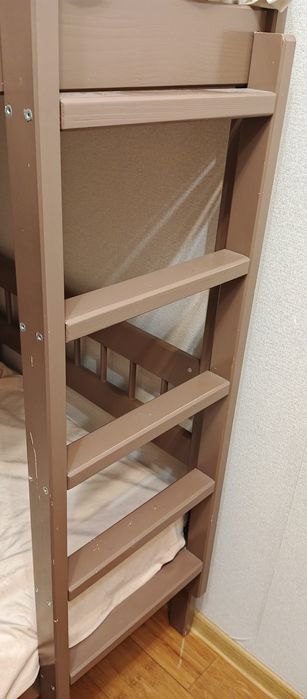 Кровать детская двухэтажная