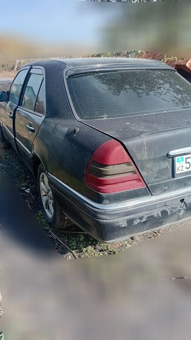 Продам C180 W202 M111
