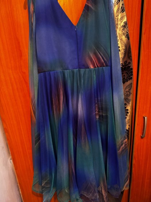 Vand rochie damă ca nouă  mar 40/42 la 480 lei Timișoara