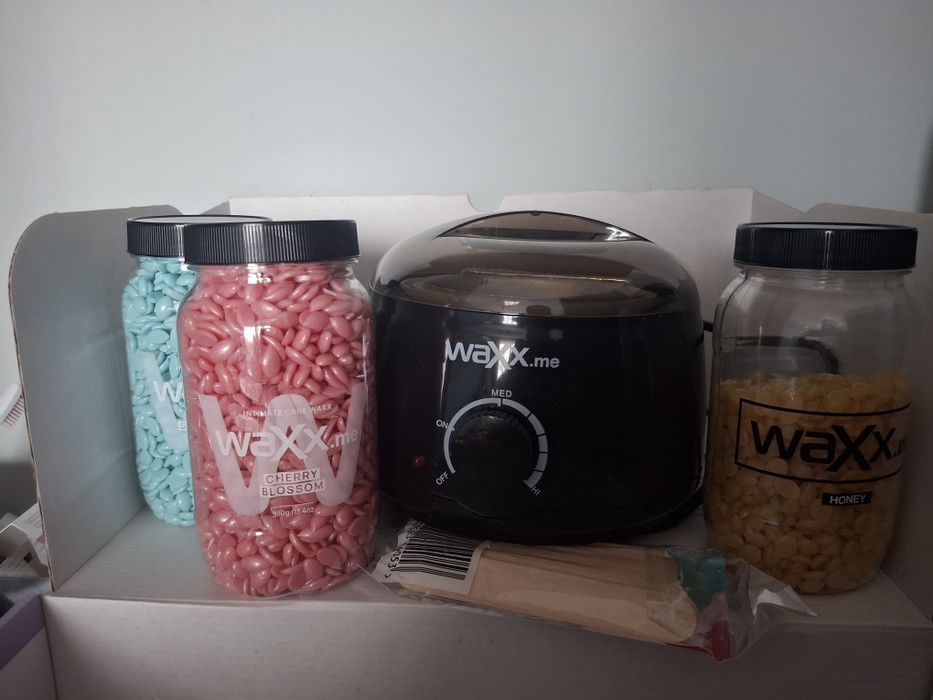 Waxx кола маска-40€
Кола маска-Сандалово дърво
Кола маска-Черешов цвят