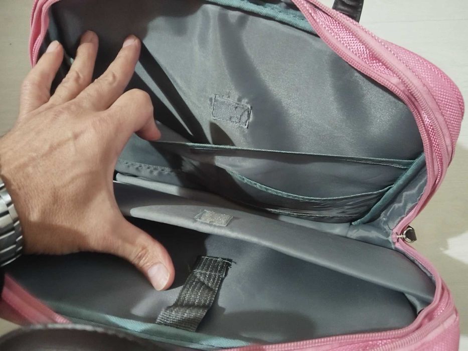 чанта (калъф) за лаптоп