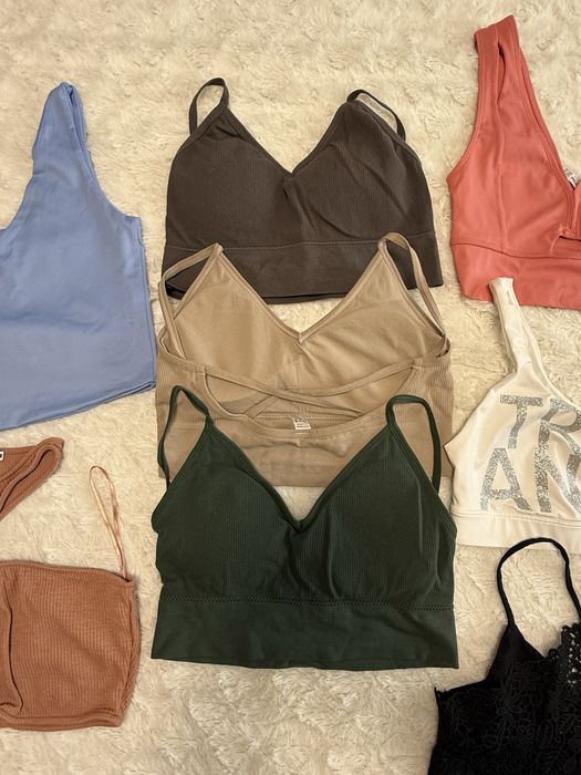 Безшевно Боди, топ  , спортен сутиен , дамски сутиен , чорапи nike 39н