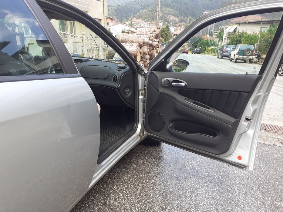 Алфа ромео 156SW