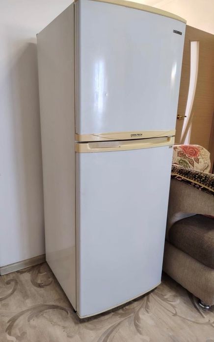 Продам холодильник. Кокшетау