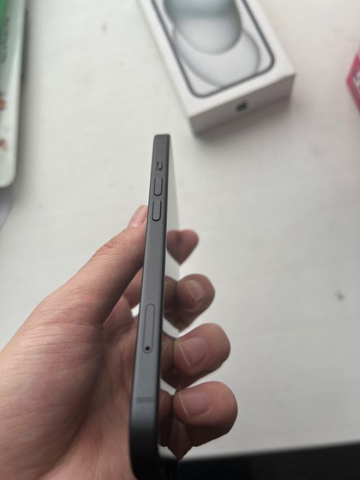 Продам или обмемняю Айфон 15