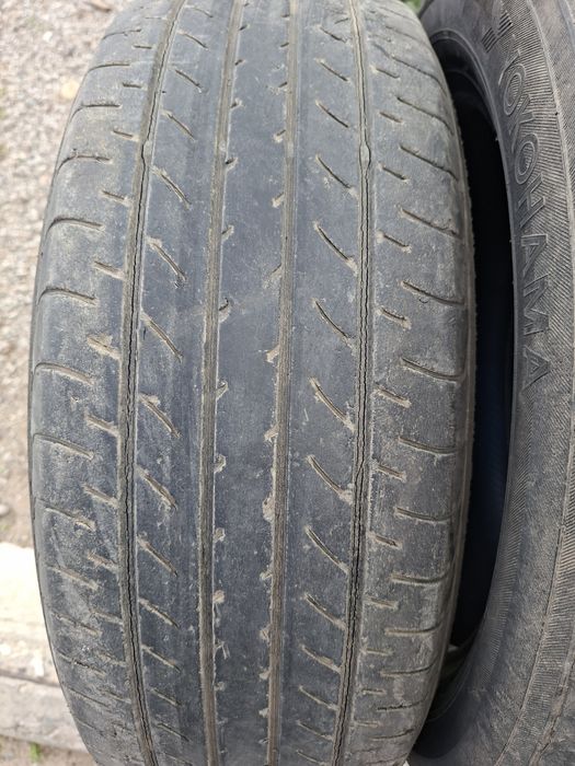 Продам шины 225/60/18 якохама