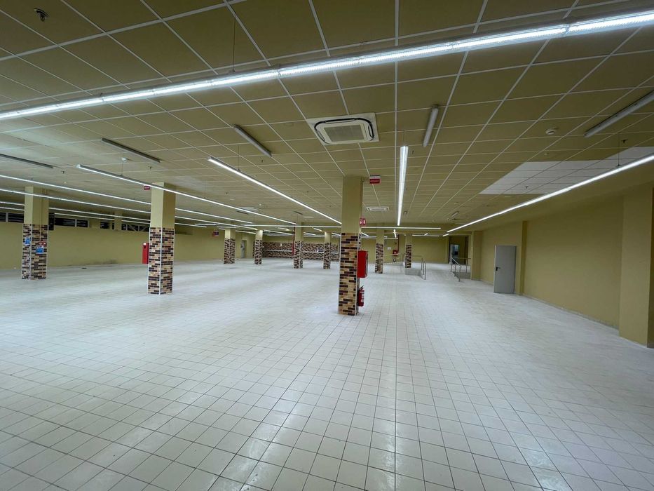 Piata 700, Unirii, SAD 984 mp, ultracentral, parcare