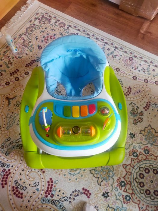 Продам детский вещи