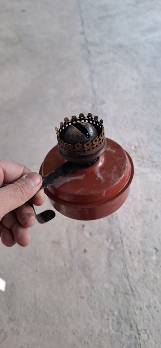 Керасиновая лампа