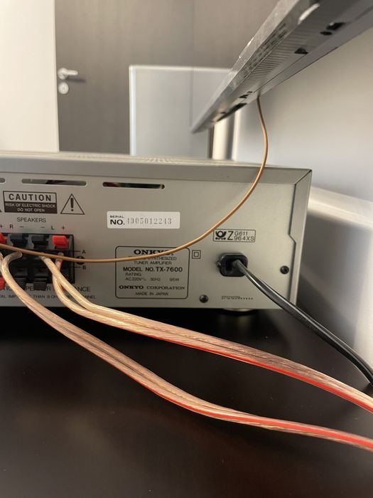 Vand amplituner , receiver ONKYO TX 7600
