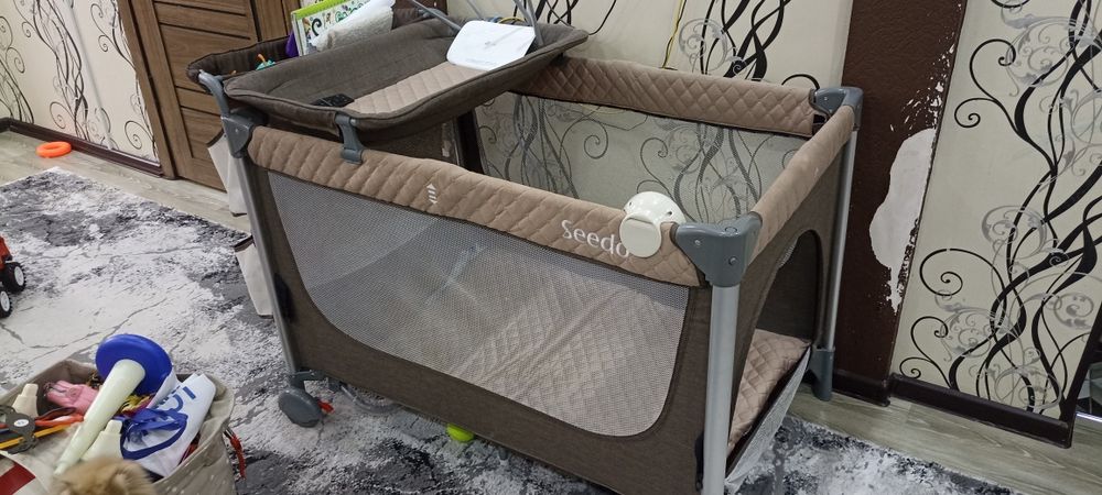 Продаю детскую кроватку