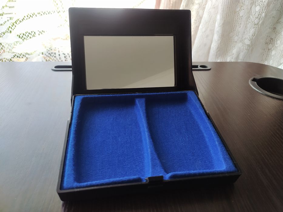 Деревянные  шкатулки разного предназначения.