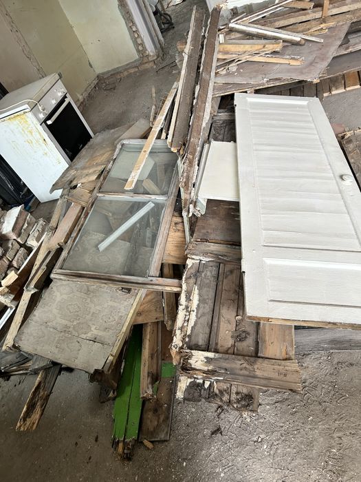 Деревянные полы на дрова, самовывоз, бесплатно.