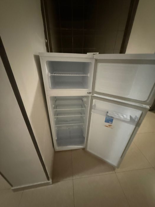 Отдам нерабочий холодильник Beko
