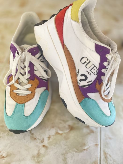 Сникърси Guess 40