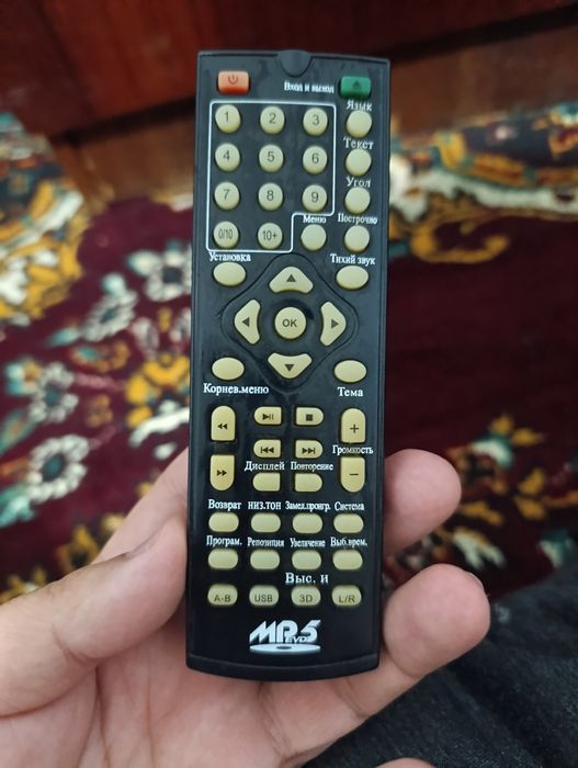 DVD Samsung Sotiladi. Двд продается.