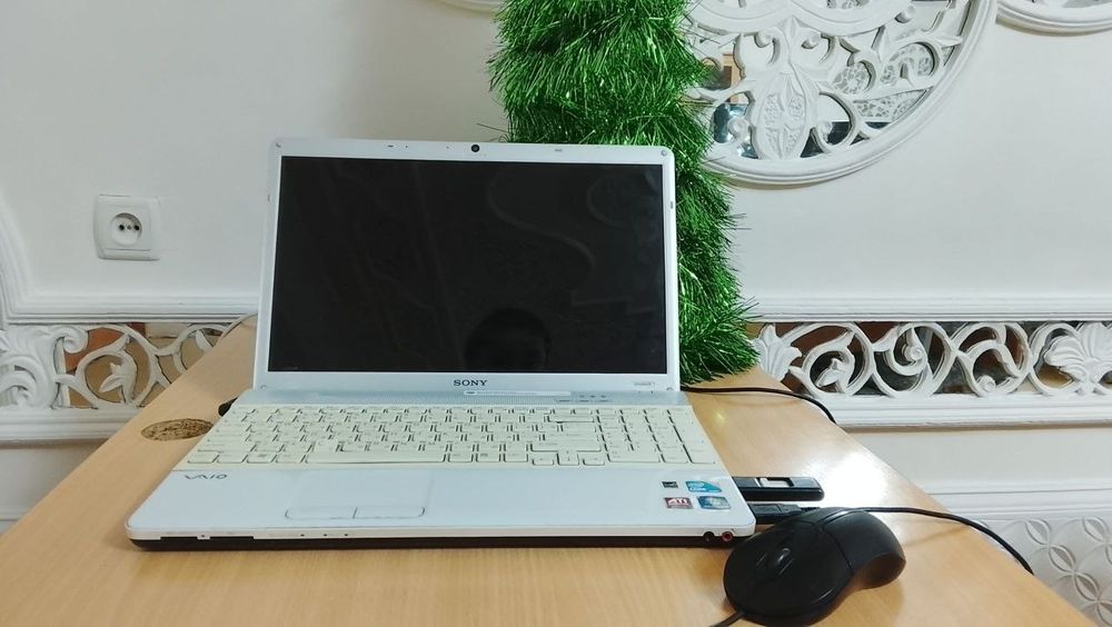 Ноутбук яхши холатда