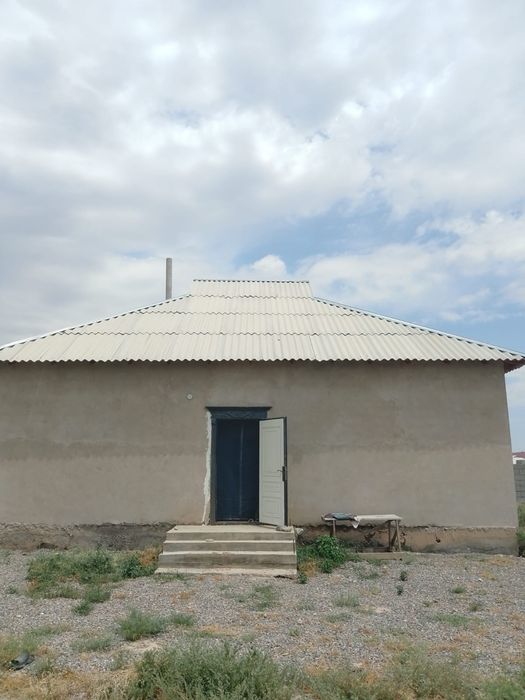 Үй сатылады қоршалған ремонт жасалған