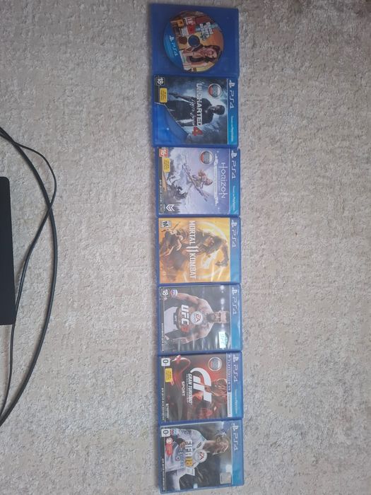 Продам плейстейшен 4 слим